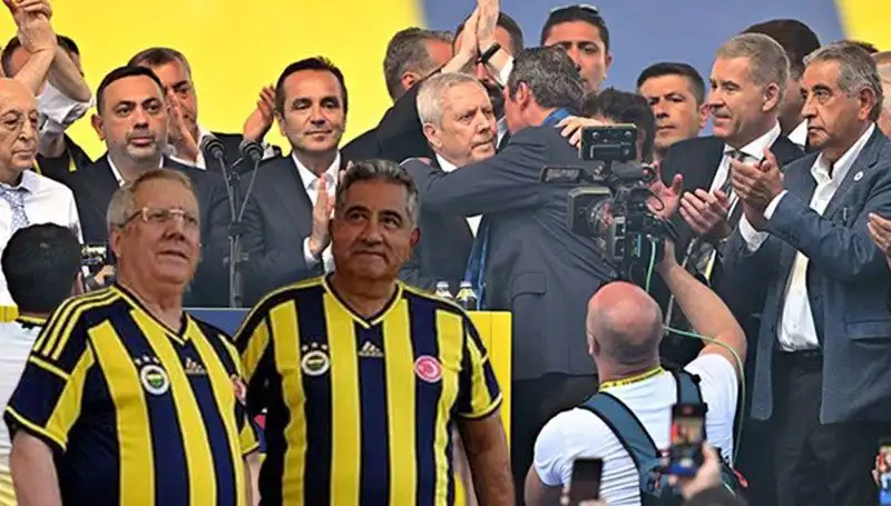 Ali Koç'un Koltuğu Sarsılıyor: Mahmut Uslu'dan İstifa ve Adaylık Açıklaması