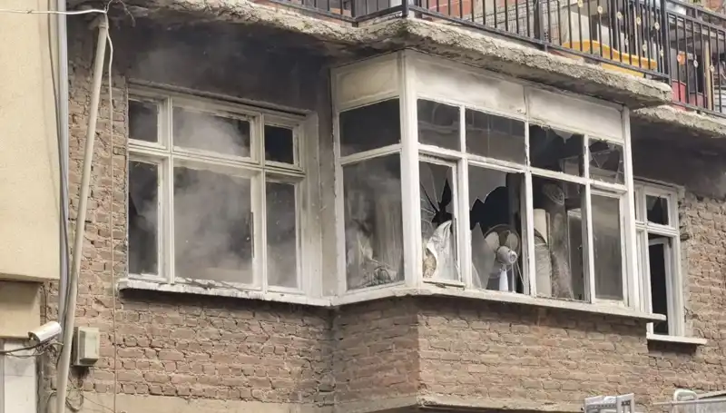 Bursa’da İki Katlı Evde Çıkan Yangın, Mahallede Panik Yarattı