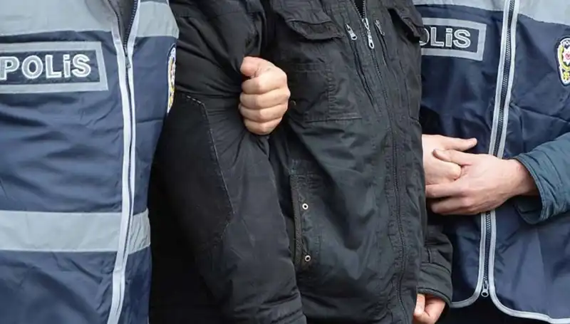 İki İlde Sosyal Medyada Terör Propagandası: 4 Gözaltı Gerçekleşti