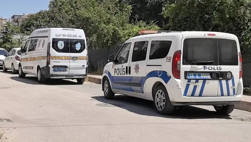 Bir Aylık Bebekte Şüpheli Ölüm: Kusmuğunda Boğulma İddiası Üzerine İddialar