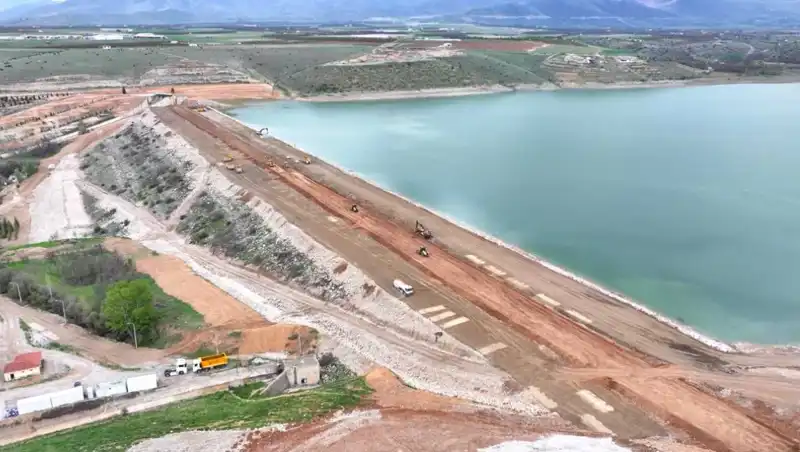 Sultansuyu Barajı'ndaki Gövde Onarım Çalışmaları Hız Kesmeden Devam Ediyor