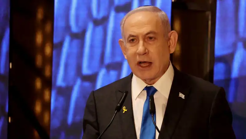 Macron'a "Canın Cehenneme" Dedi: Netanyahu'nun Oğlundan Sert Açıklama