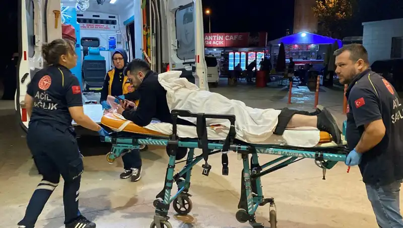 Kavga Eden Çiftçi, Uyarı Sonrası Bacağından Bıçaklandı! Neler Yaşandı?