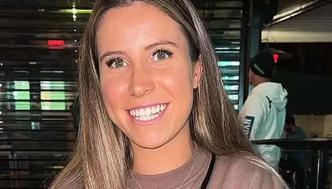 Kadın Cinayetleriyle Mücadele: 'Senin Yerin Mutfak' Dediği Erkek Arkadaşını Yaktı