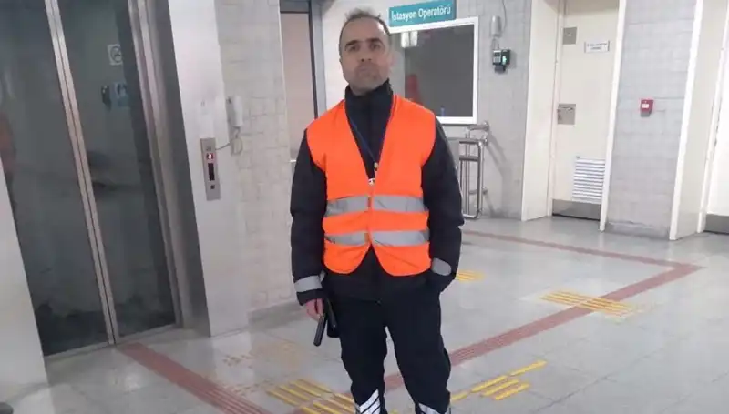Trende Sigara İçen Yolcu: Güvenlik Görevlisini Öldürdü!