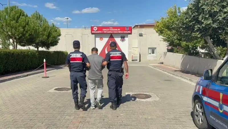 44 Yıl Hapis Cezaevi Beklerken, Edremit'te Yakalandı! Kim Bu Kişi?
