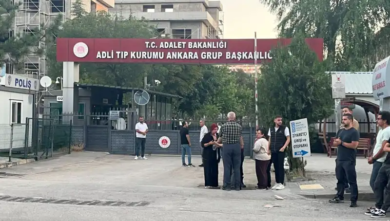 Şehitlerin Naaşları Ankara'ya Getirildi: Ulusun Acısı İçin Toplanıyor