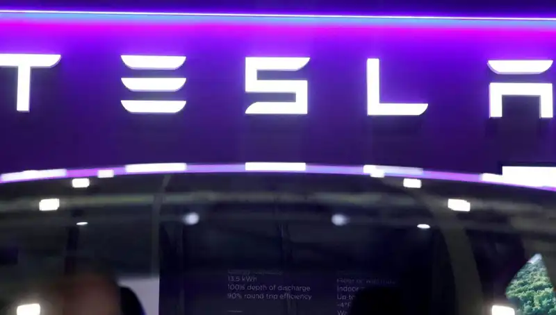 Tesla'nın "Robotaxi" İle Sürücüsüz Taksi Deneyimi Gerçekleşiyor!