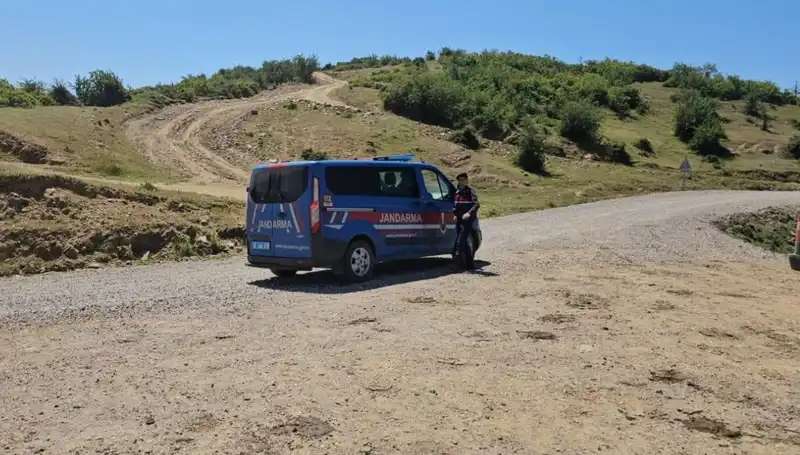 ** Firari Şahıs Jandarma ile Korkunç Çatışmaya Girdi: Sonuç Kanlı!**