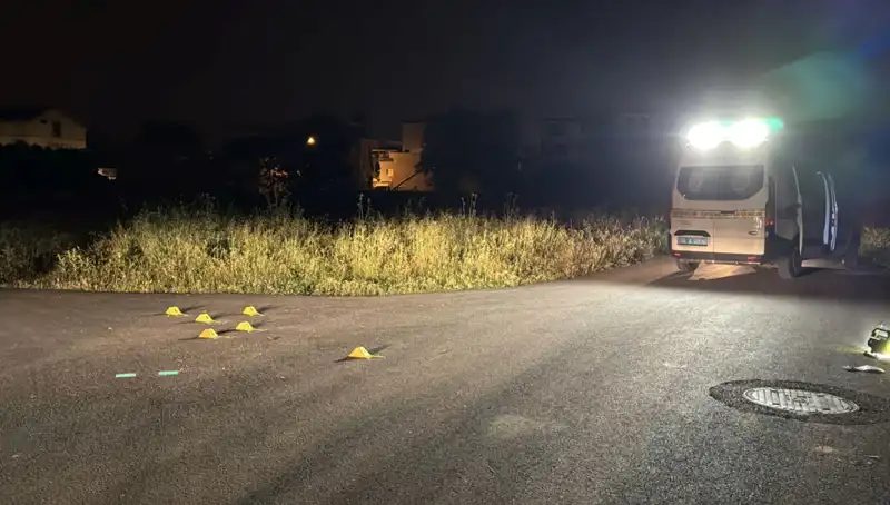 Bursa'da Silahlı Kavga: İki Yaralı ve Hayatı Tehdit Eden Durum!