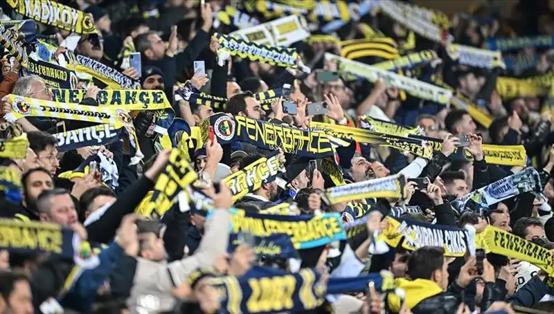 Fenerbahçe Kombine Fiyatları Açıklandı: Taraftarları Şaşırtan Tutarlar