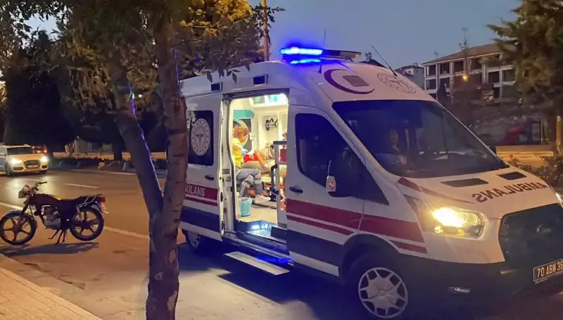 İstanbul'da Tırmanan Kaza Oranı: Otomobil, Motosikleti 70 Metre Sürükledi!
