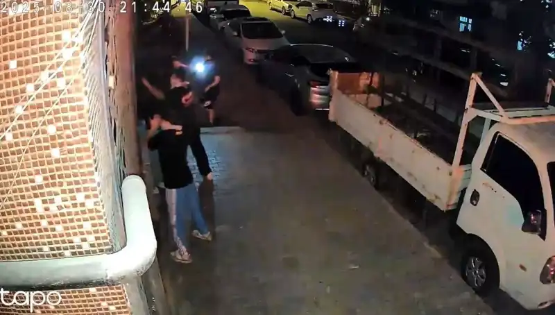 Abinin Selamı Var: Etek Giydirilip Darp Edilenler Ne Yaşadı?