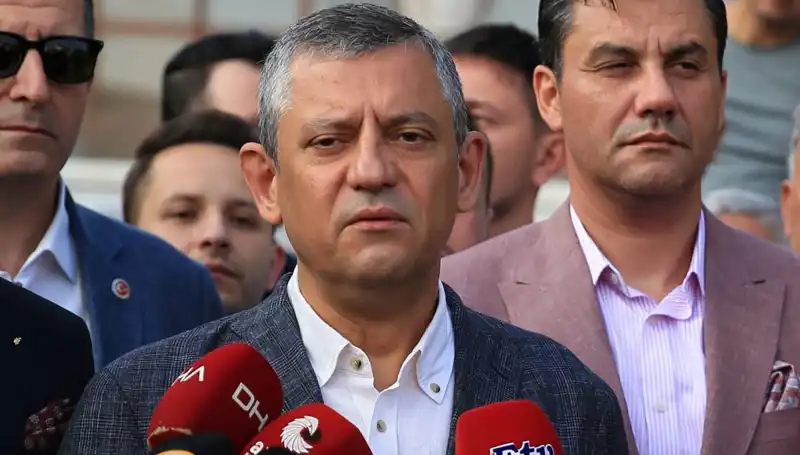 Özgür Özel: "Sandığı Ortadan Kaldırmak İstiyorlar" Uyarısı