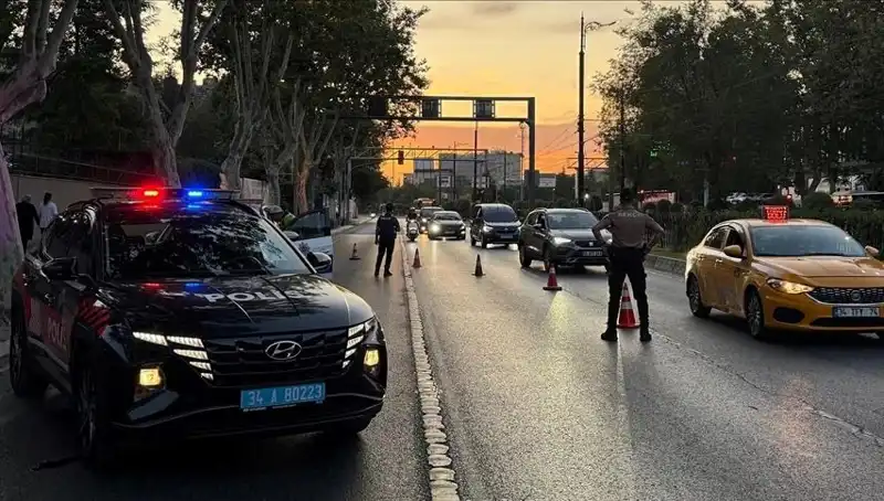İstanbul’da "Huzur İstanbul" Uygulaması: Gözaltına Alınan Yüzlerce Kişi