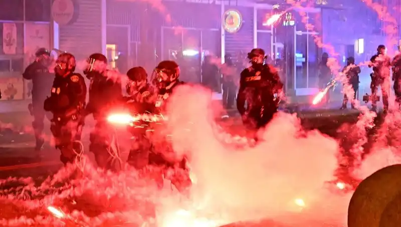 Los Angeles'ta Patlayan İsyan: Protestolar Tüm Ülkeye Sıçradı!