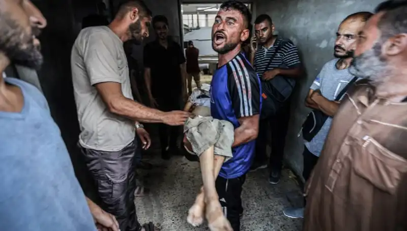 Gazze'de Bir Günde 90 Filistinlinin Katledilmesi: Savaşın Korkunç Yüzü