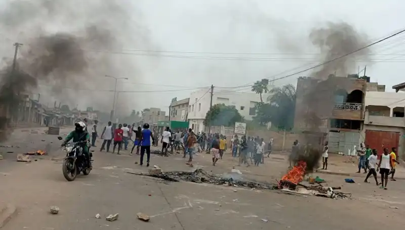 Togo'da Protestoların Gölgesinde Nehirlerde 7 Ceset Bulundu!