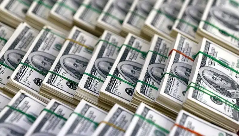 Dolar, Yeni Zirvelere Ulaşma Yolunda Hızla Yükseliyor: Uyarı Zamanı!