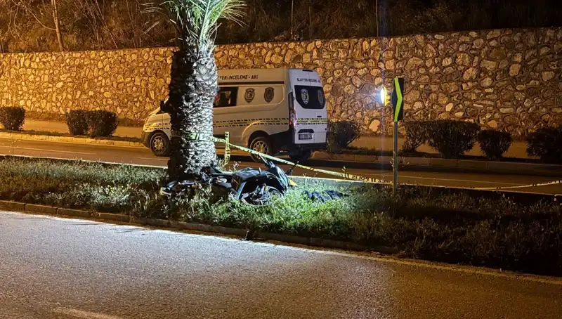 Üzücü Olay: Tıp Fakültesi Öğrencisi Motosiklet Kazasında Hayatını Kaybetti