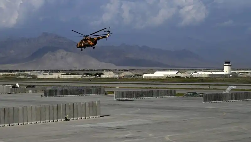 Trump'tan Afganistan Çıkışı: Üssü Terk Etmemek Gerekirdi
