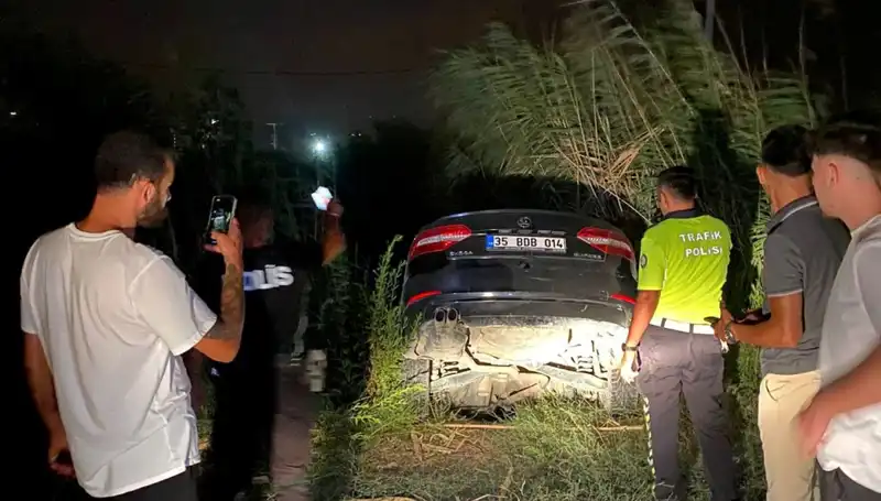 Trafik Magandası Dur İhtarına Uymadı, Dere Yatağına Uçarak Hayatını Tehlikeye Soksun