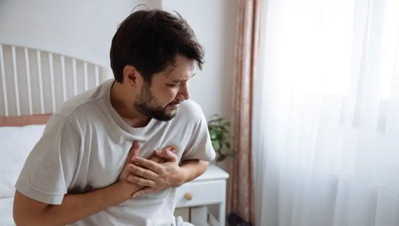 Sabahları Dikkat Etmeniz Gereken 5 Belirti: Kalp Hastalığı İşareti Olabilir
