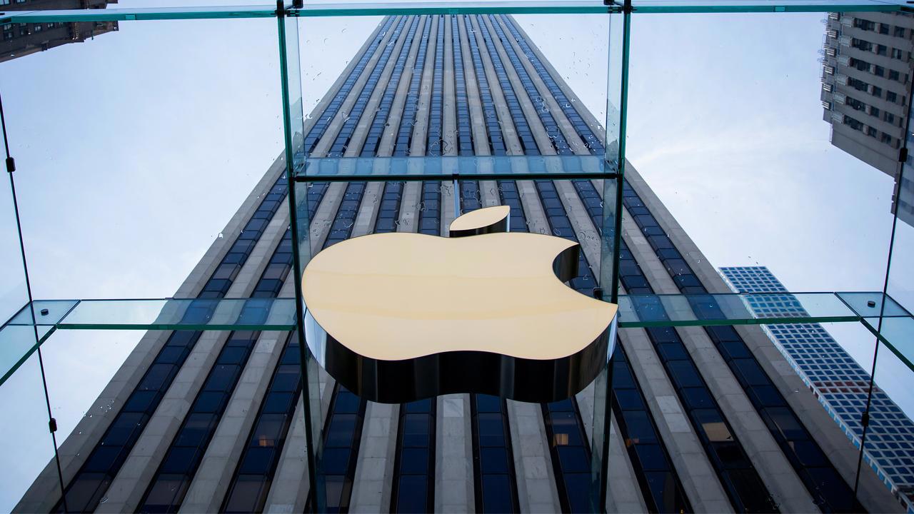 Apple, Siri davasında 95 milyon dolarlık tazminat ödemeyi kabul etti.