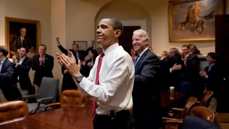 Obama'dan Harvard'a Destek: Geleceğin Liderlerine Yönelik Mesajı