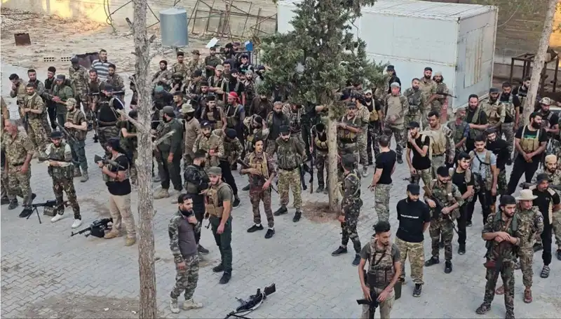 Suriye, PKK/YPG'ye Karşı Halep'te Sürpriz Askeri Sevkiyat Gerçekleştirdi