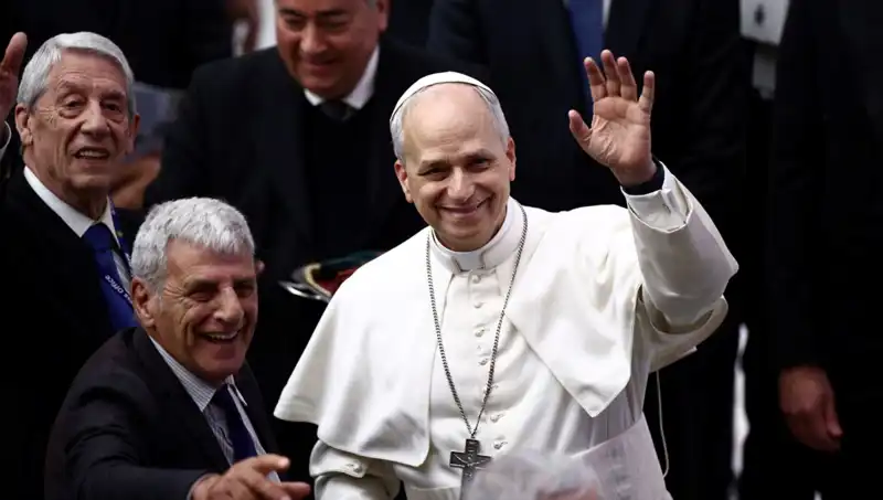 Papa Leo'nun Soyadı: Aşk Hikayesinin Derin Sırları