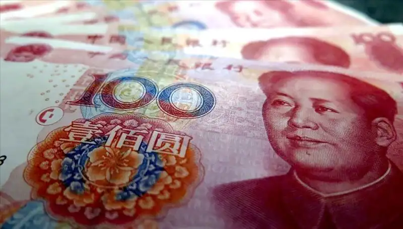 Çin Yuan’ı Değer Kaybediyor: Ekonomik Etkileri ve Geleceği