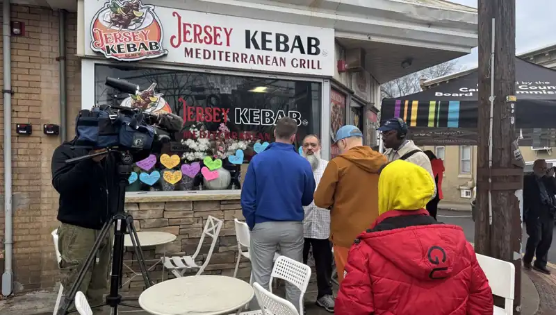 Türk Aileye Trumpzede Damgası: Yeşil Kart Umutları Gözaltı ile Sona Erdi
