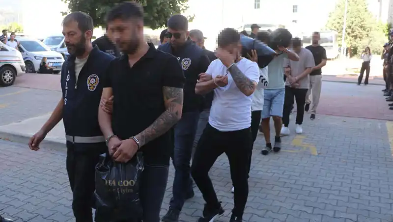 Sahte Eskort İlanı ile 12 Milyon Liralık Dolandırıcılık Skandalı Ortaya Çıktı