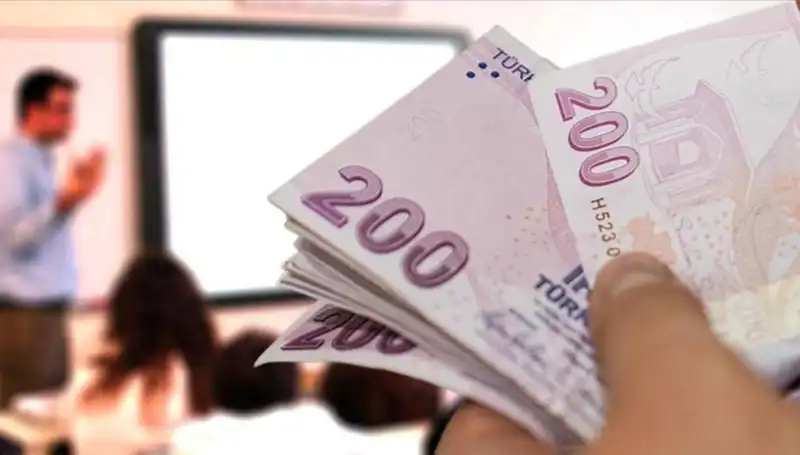 2025 Öğretmen Maaşları: Uzman Öğretmenler İçin Yeni Düzenlemeler