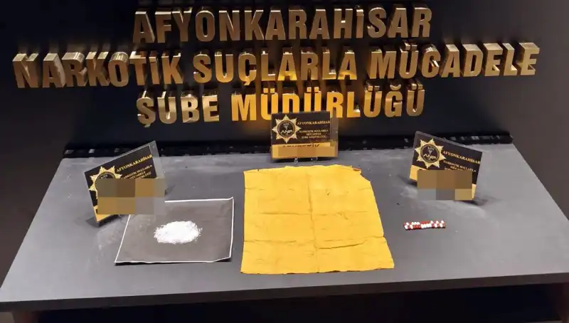 Afyonkarahisar’da Uyuşturucu Operasyonunda Şok Tutuklamalar: 3 Kişi Gözaltında