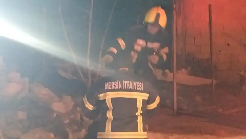 Esra Erol'un Programında Yaşlı Adamın Yangında Can Verdiği Şok Detayı
