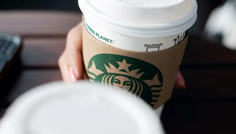 Starbucks, 50 Milyon Dolar Tazminatla Kahve Dünyasında Şok Etki Yarattı