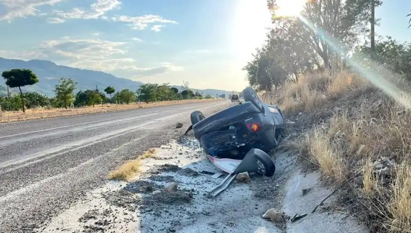 Adıyaman'da Otomobil Takla Attı: Kazanın Sebebi ve Sonuçları