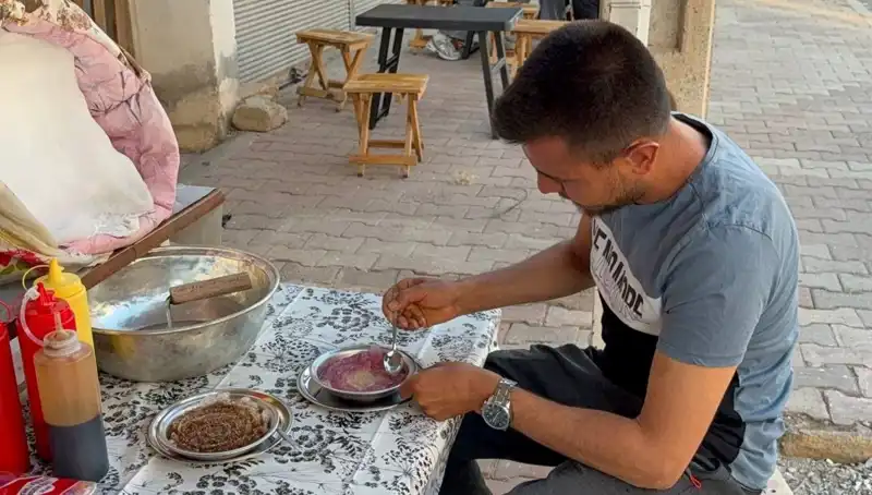 Toros Dağları'nın Zirvesinden Toplanan Mucize: 50 TL'lik Tabağıyla Göz Kamaştırıyor